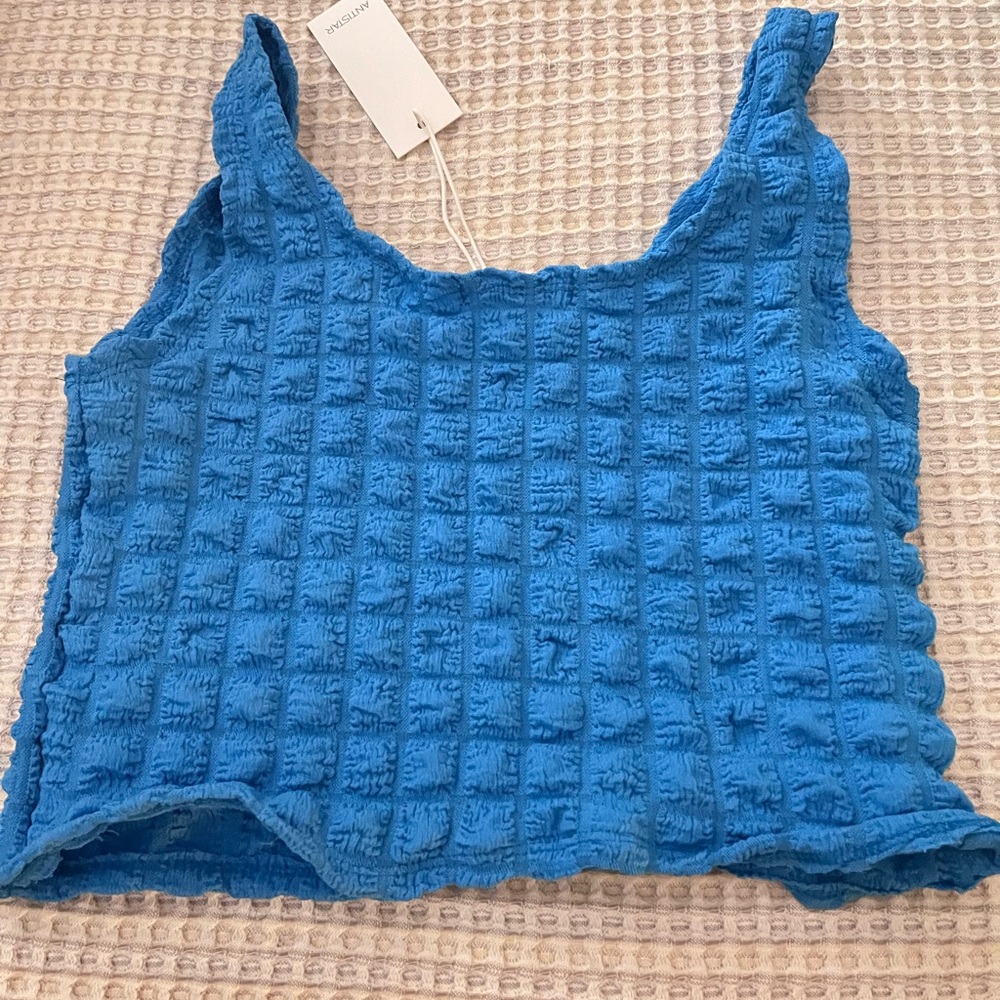 Blue Textured Bubble Crepe/Popcorn Crop Tank Top | Size M | New with tags